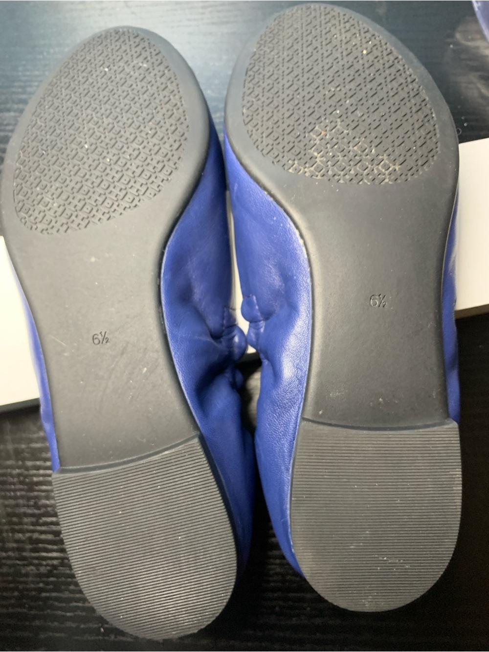 Tory Burch Royal Blue Leather Camellia Ballet Flats - Picture 6 of 7